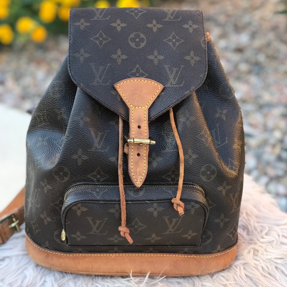 Louis Vuitton Handbags - ✅✅💥Hot pick💐Authentic Louis Vuitton backpack MM